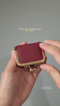 Vintage-Inspired Leather Jewelry Box™